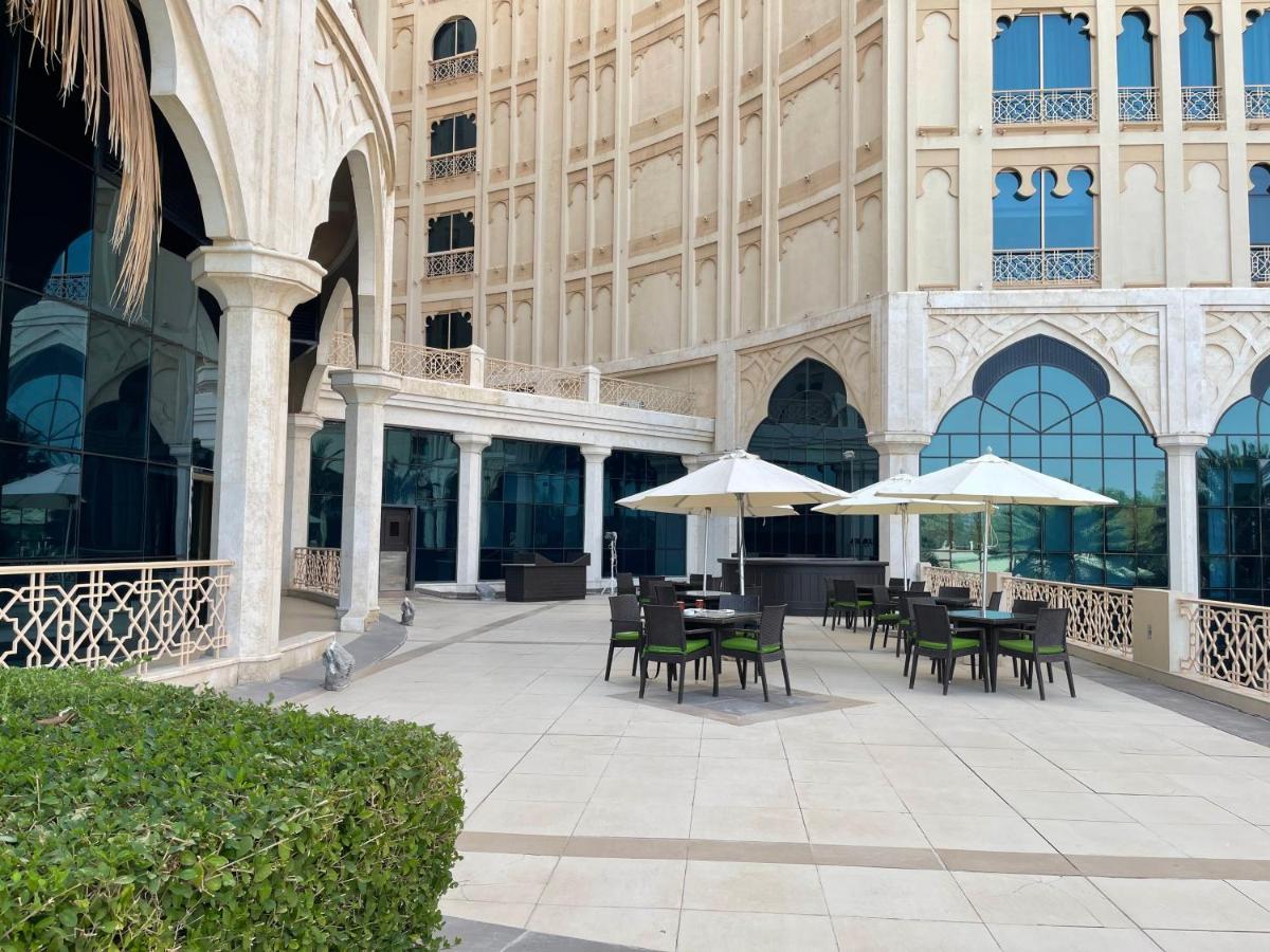 Private Suites Al Hamra Palace At Golf & Sea Resort Ra’s al-Chaima Exterior foto